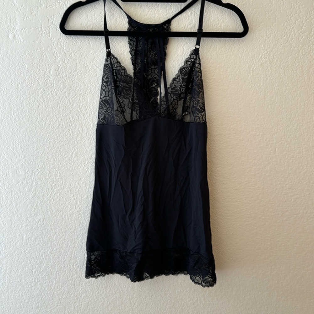Black lacy lingerie size medium. Brand new